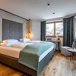 Szálloda Zwoelferhaus Saalbach Hinterglemm
