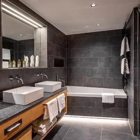 Zwoelferhaus 4* سالباخ هينترغليم