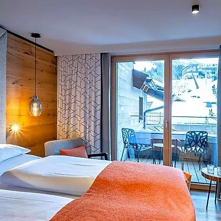Zwoelferhaus 4* Saalbach-Hinterglemm