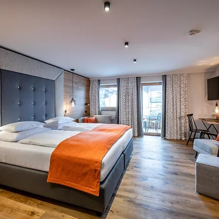 Ξενοδοχείο Zwoelferhaus