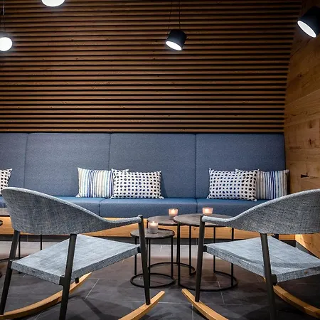 Zwoelferhaus 4* Σάαλμπαχ-Χίντεργκλεμ