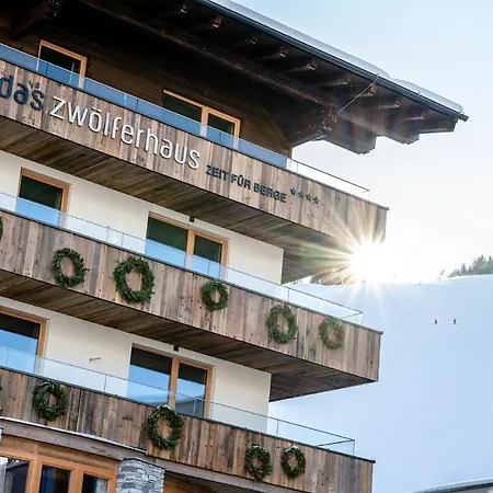 Zwölferhaus Hotel