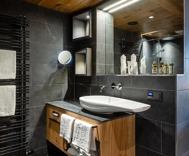 Hotel Zwoelferhaus Saalbach-Hinterglemm