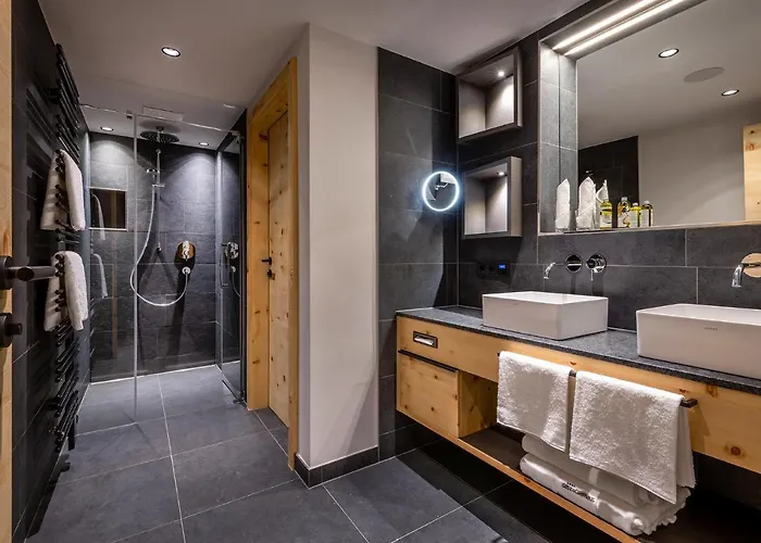 Zwoelferhaus 4* Saalbach-Hinterglemm